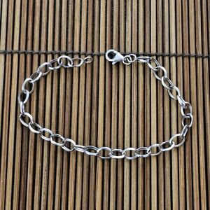 14k White Gold Chain Bracelet